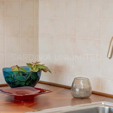 Violetta Nellie Sardinia Unlimited Willa Costa Paradiso